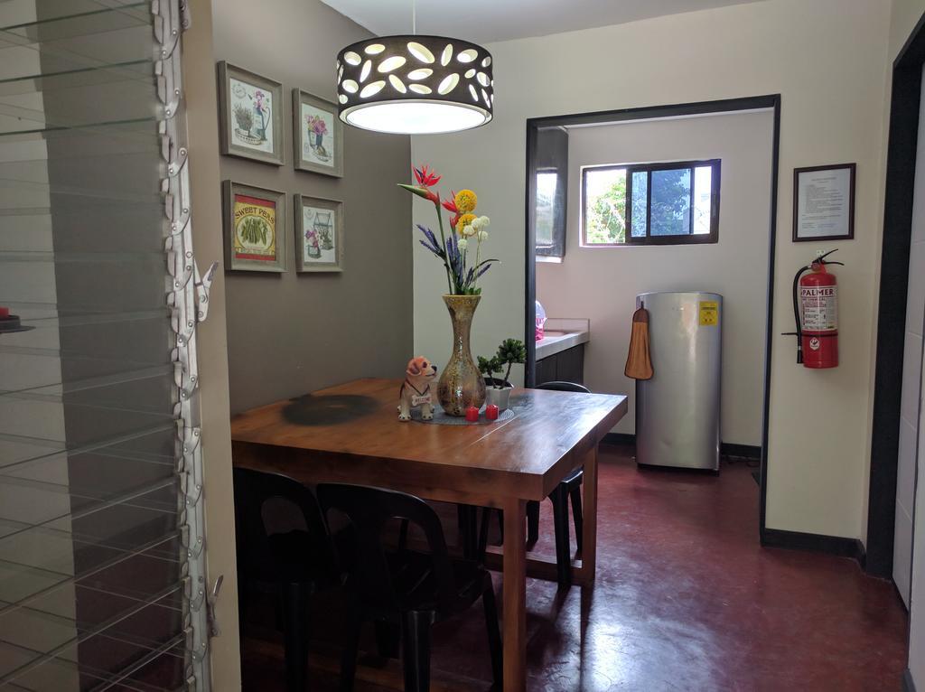 Anabelle Residence Dumaguete City Exterior photo